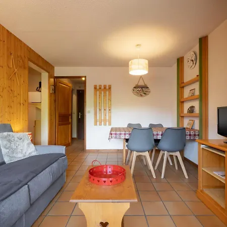3***, 4 Pers, Du Village, Proche Pistes Et Commerces, Garage Inclus, - Fr-1-304-55 Διαμέρισμα *